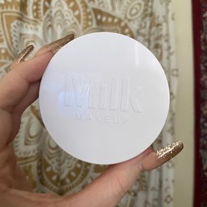 Milk makeup flex highlighter